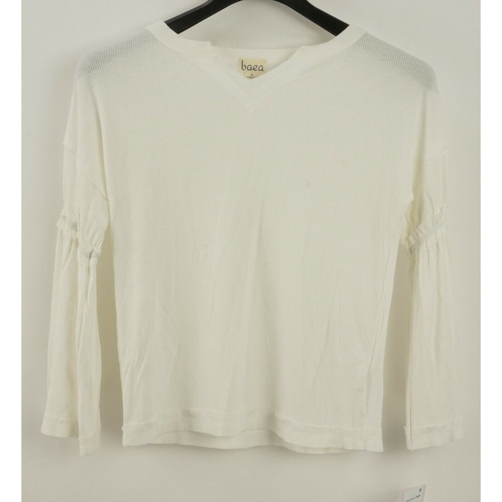 New Baea Women's Sz M White Split‎ Neck Ruffle Flare Sleeve Thermal Pullover Top